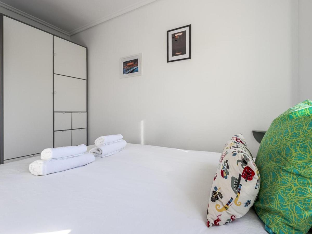 Elegante Apt Luminoso Y Tranquilo De 2 Hab Sevilla Wifi-Ful Parking Inc ภายนอก รูปภาพ