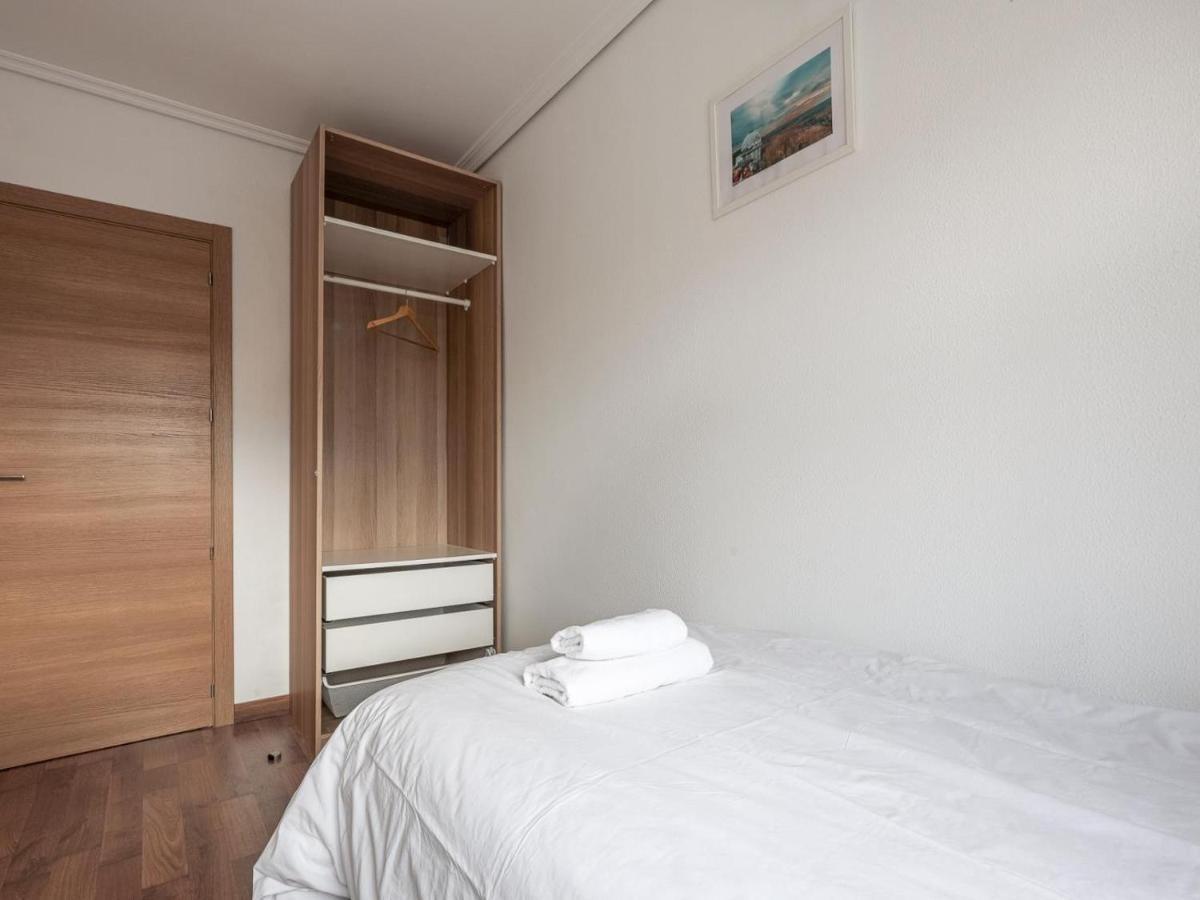 Elegante Apt Luminoso Y Tranquilo De 2 Hab Sevilla Wifi-Ful Parking Inc ภายนอก รูปภาพ